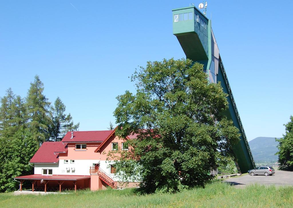 Penzion U Mustku Jiriho Rasky Trojanovice Buitenkant foto